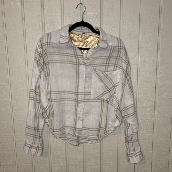 Free People cutie plaid button down top, size medium. - Picture 2 of 4